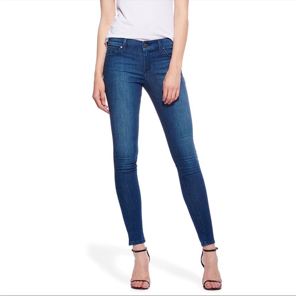Mott & Bow 29X30 Mid Rise Dark Wash Skinny